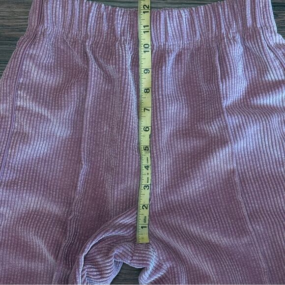 BDG Urban Outfitters High Waisted Mauve Pink Corduroy Flare Pants Size S-P - Picture 6 of 11